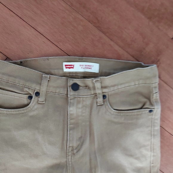 Levi's Boy Beige/ Tan Jeans NWOT - Picture 2 of 3